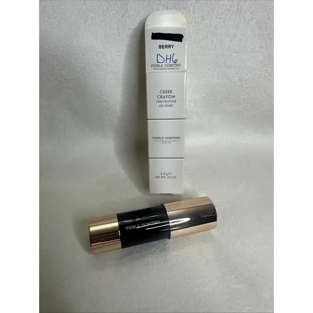 Merle Norman Cheek Crayon in BERRY... NEW IN BOX . See Pics